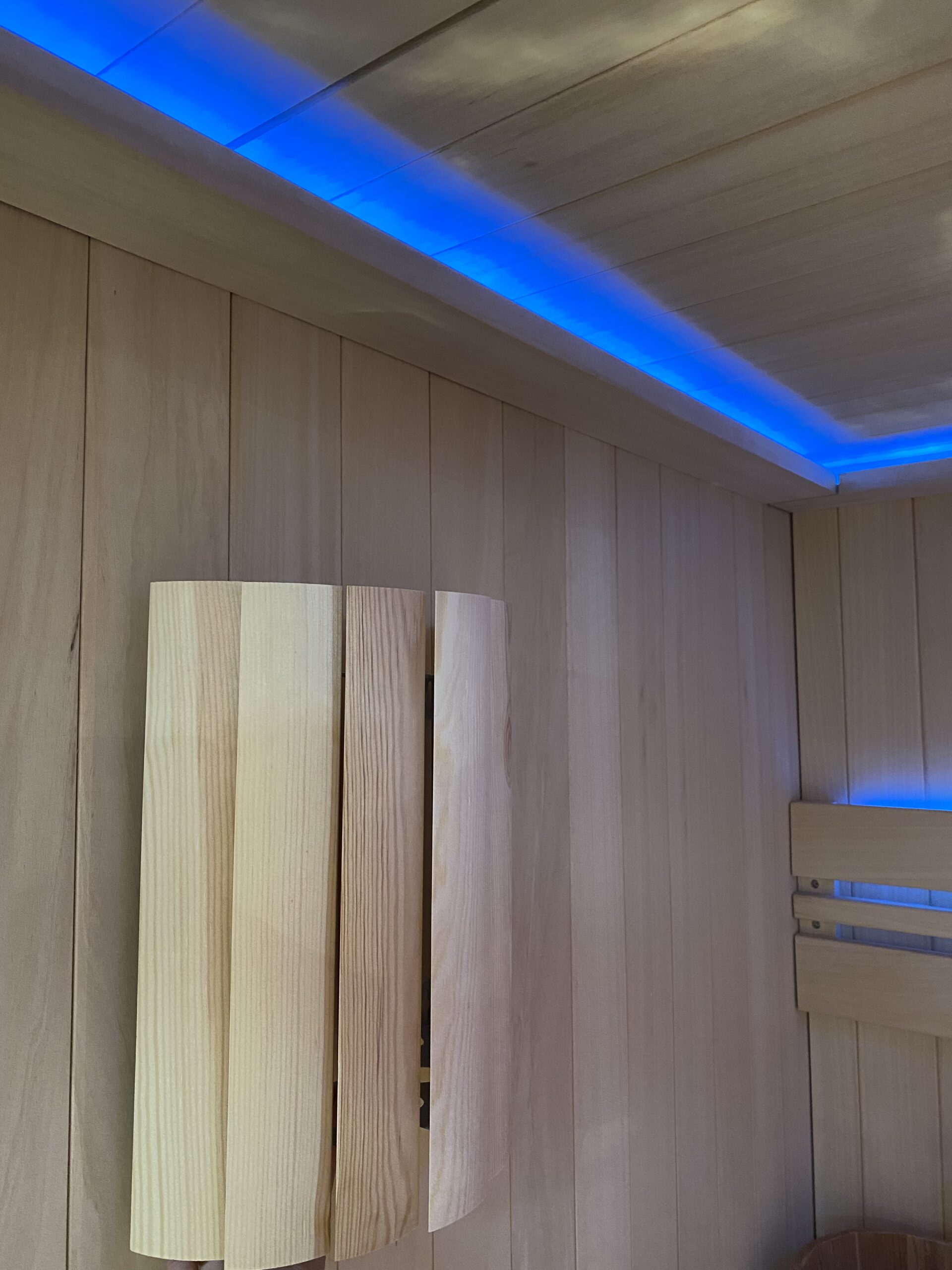 Ensto AVH15.1 / AVH15.10 Hoeklamp voor Sauna (zonder fitting)